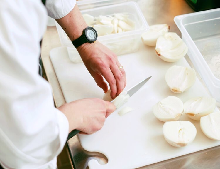 7 Benefits of Cooking from Scratch at Home